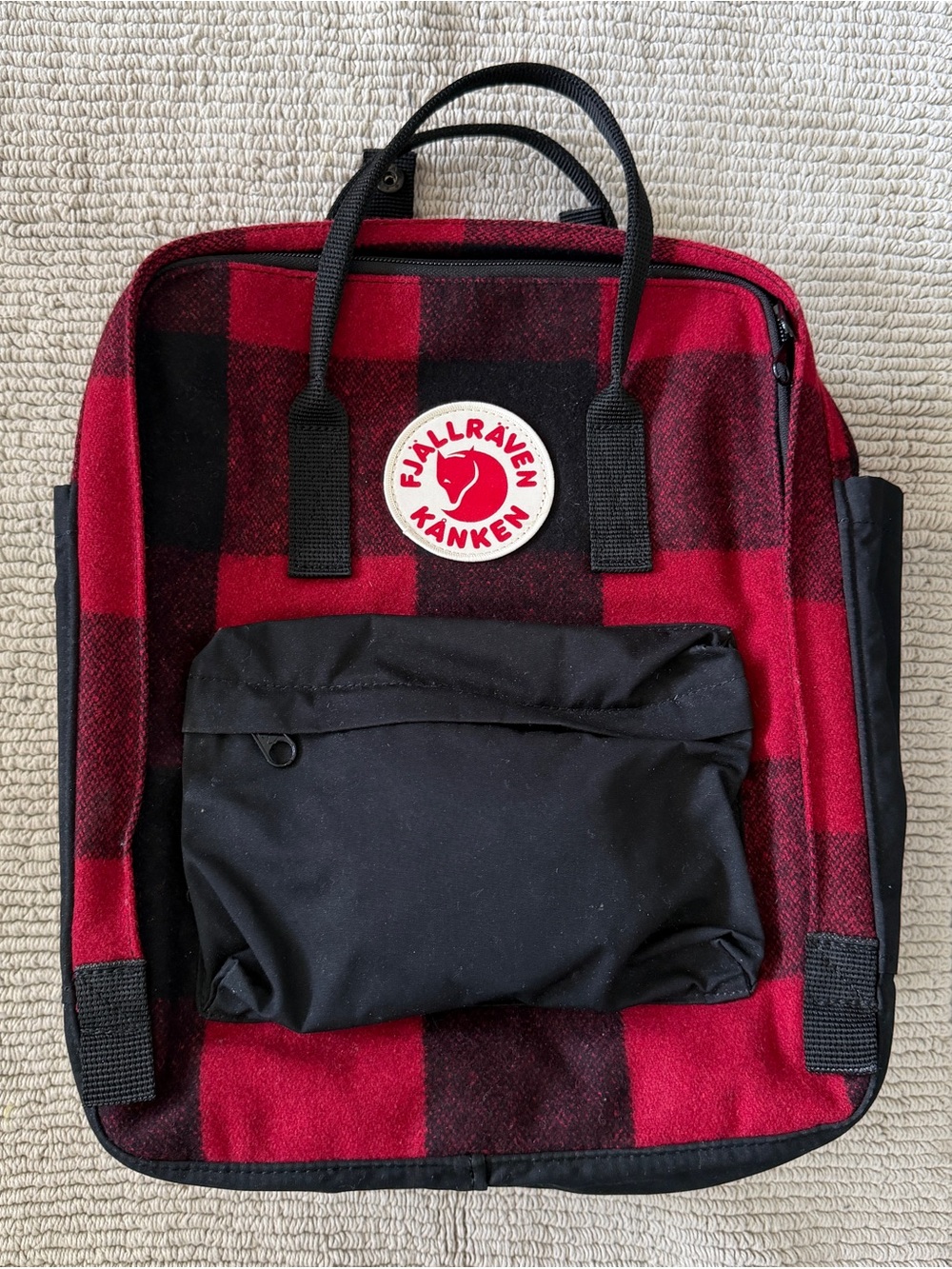 Fjällräven Kånken Re-Wool 16L Red Plaid – Excellent – $195 Retail